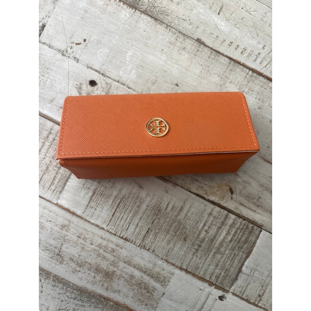 Tory Burch sunglass case‎